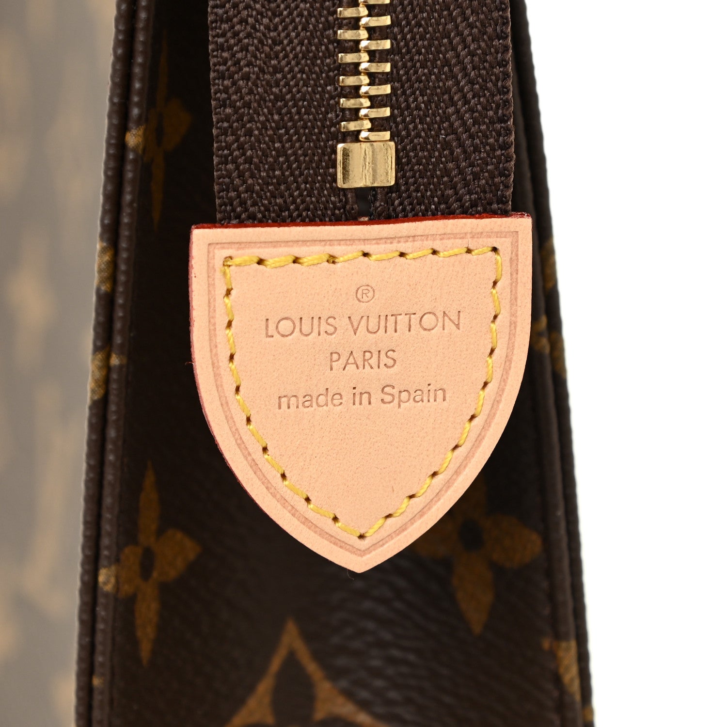 Louis Vuitton Monogram Toiletry Pouch 26 6 of 10