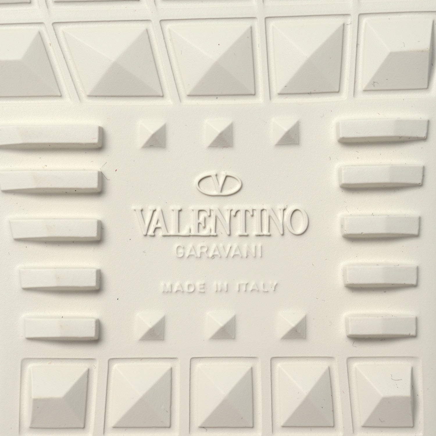 Valentino Garavani Calfskin Rockstud Open Sneakers 38.5 White Lipstick 7 of 10