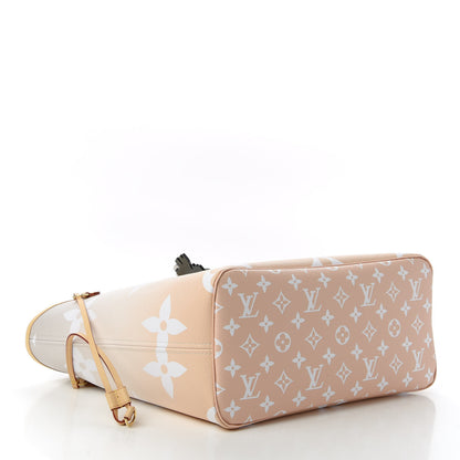 Louis Vuitton Monogram Giant By The Pool Neverfull MM Brume 4 of 11