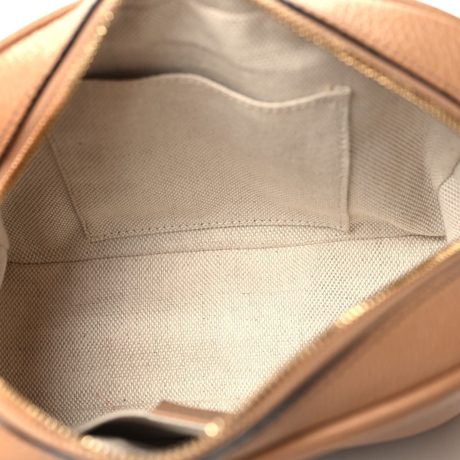 Gucci Pebbled Calfskin Small Soho Disco Bag Camelia 5 of 11