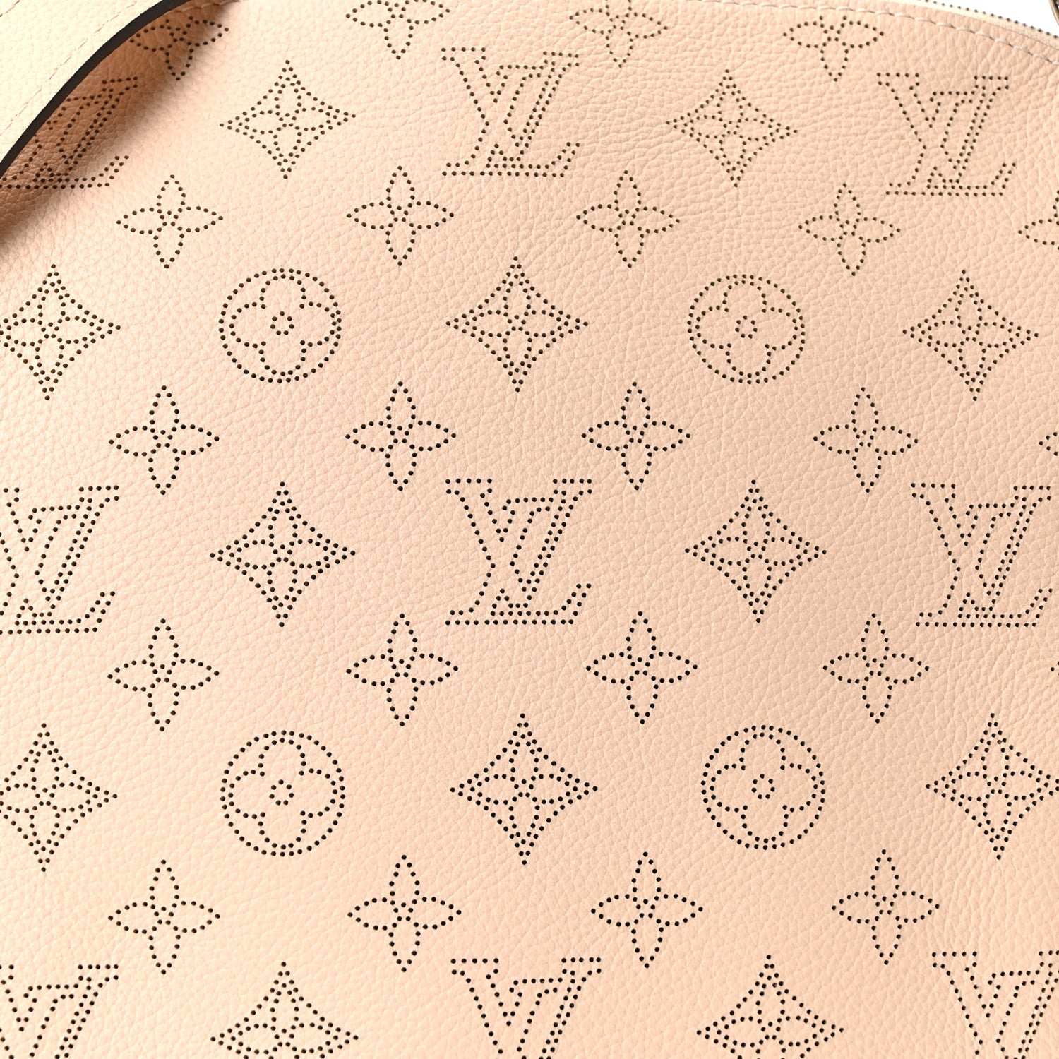 Louis Vuitton Mahina Babylone Chain BB Cream 7 of 9