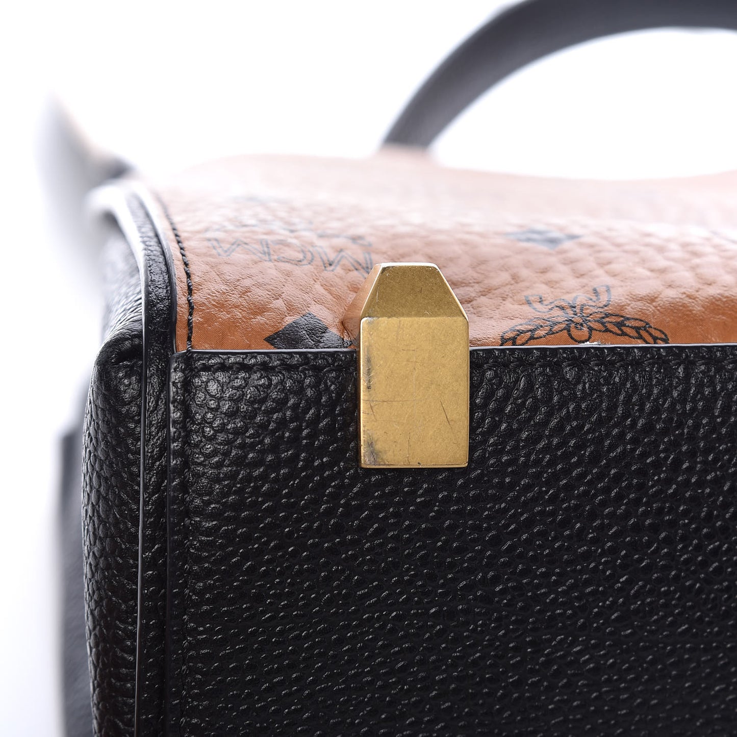 Visetos Small Corina Shoulder Bag Cognac