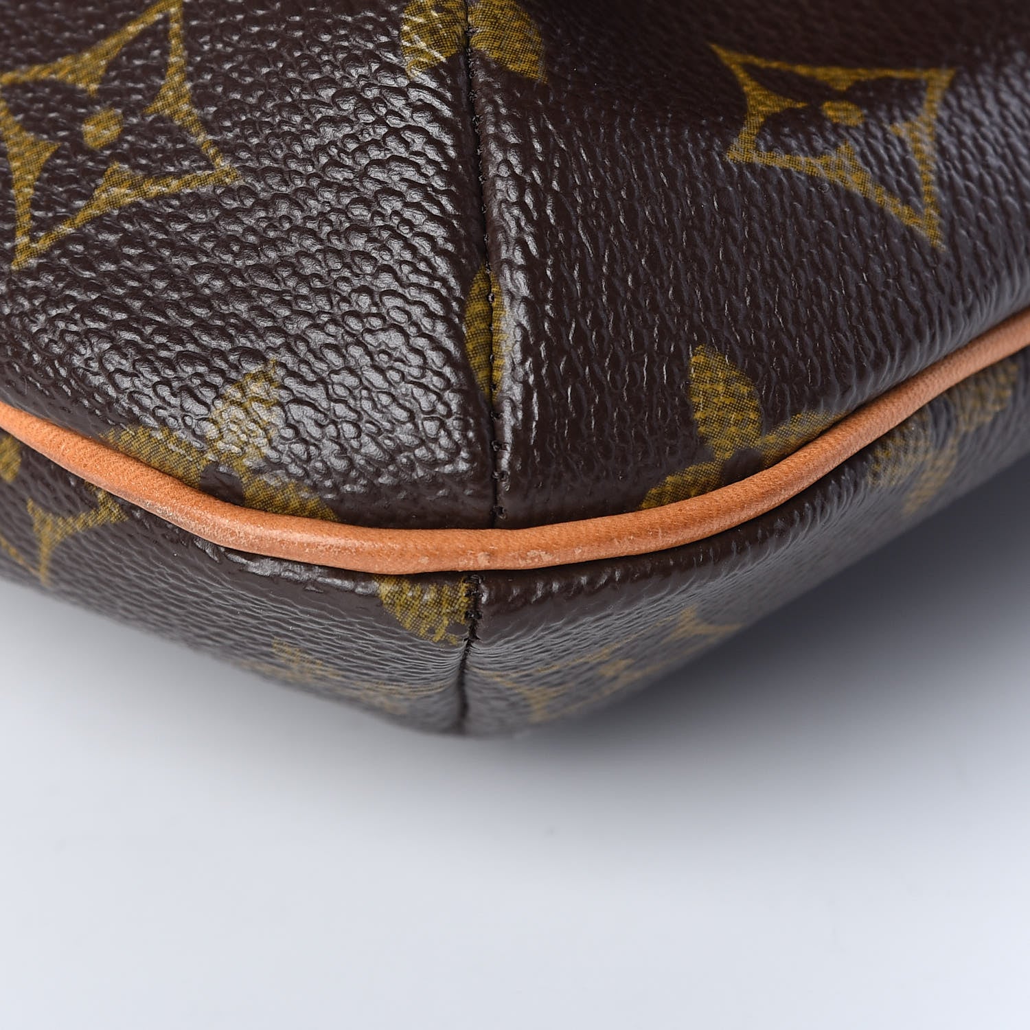 Louis Vuitton Monogram Musette Tango 9 of 9