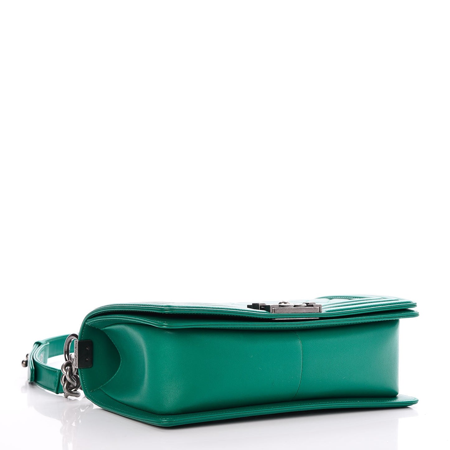 Lambskin Quilted Medium Boy Flap Green