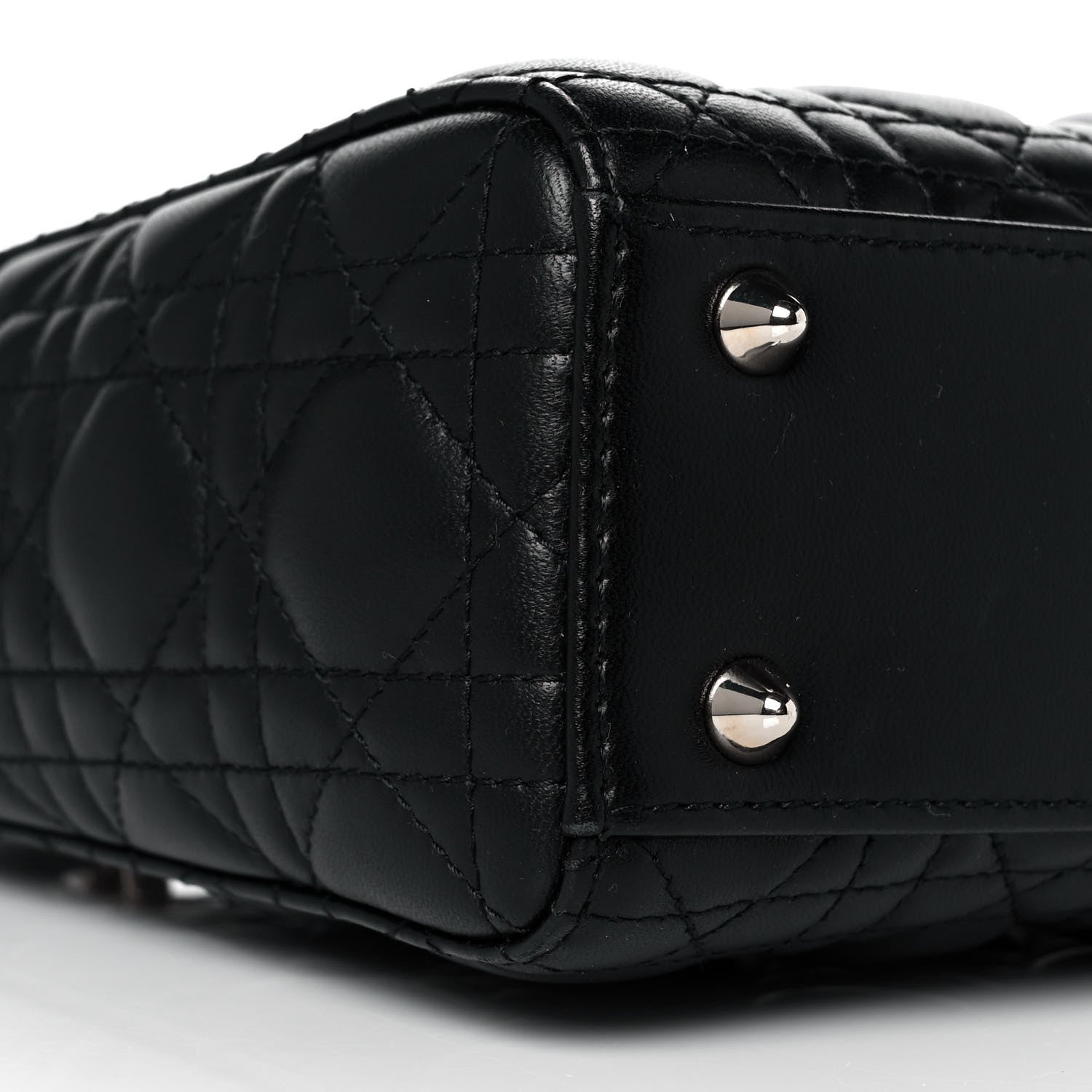 Louis Vuitton Monogram Hudson PM 14 of 15