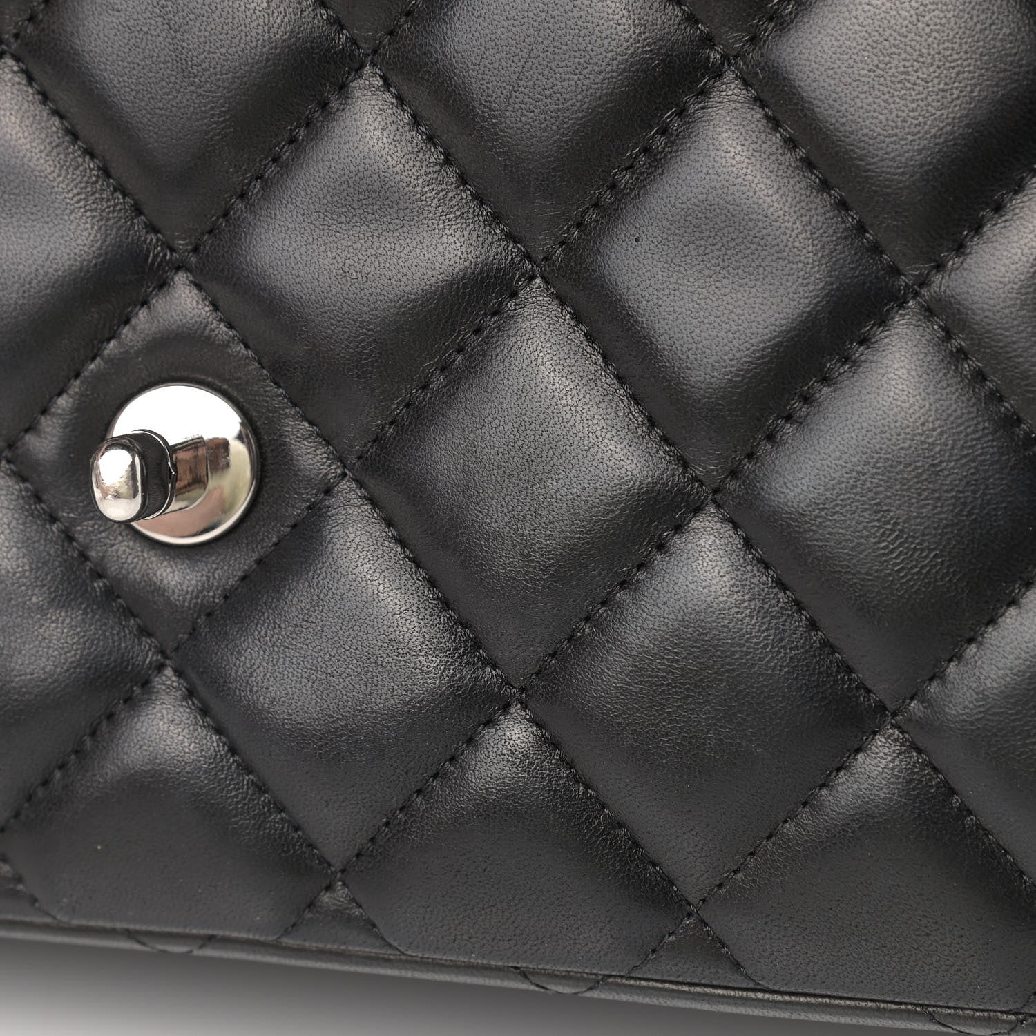 Chanel Lambskin Quilted Maxi Single Flap Black 18 of 22