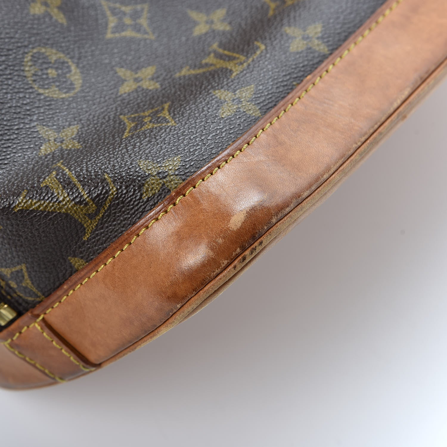 Louis Vuitton Monogram Alma PM 12 of 14