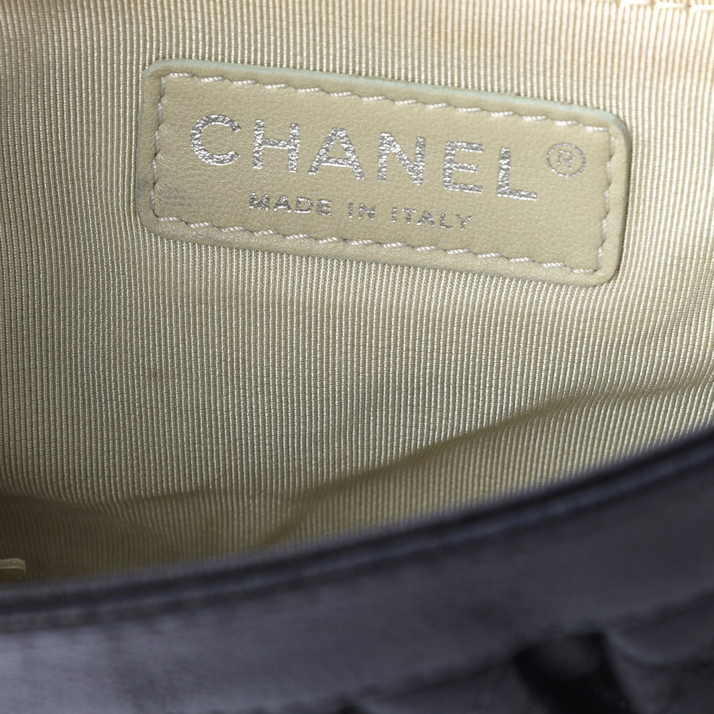Washed Lambskin Mini Chain Around Messenger Black
