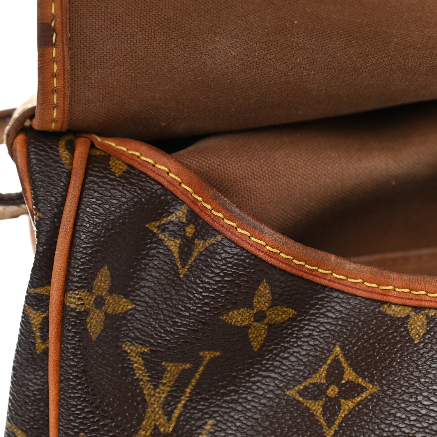 Louis Vuitton Monogram Saumur 30 15 of 17