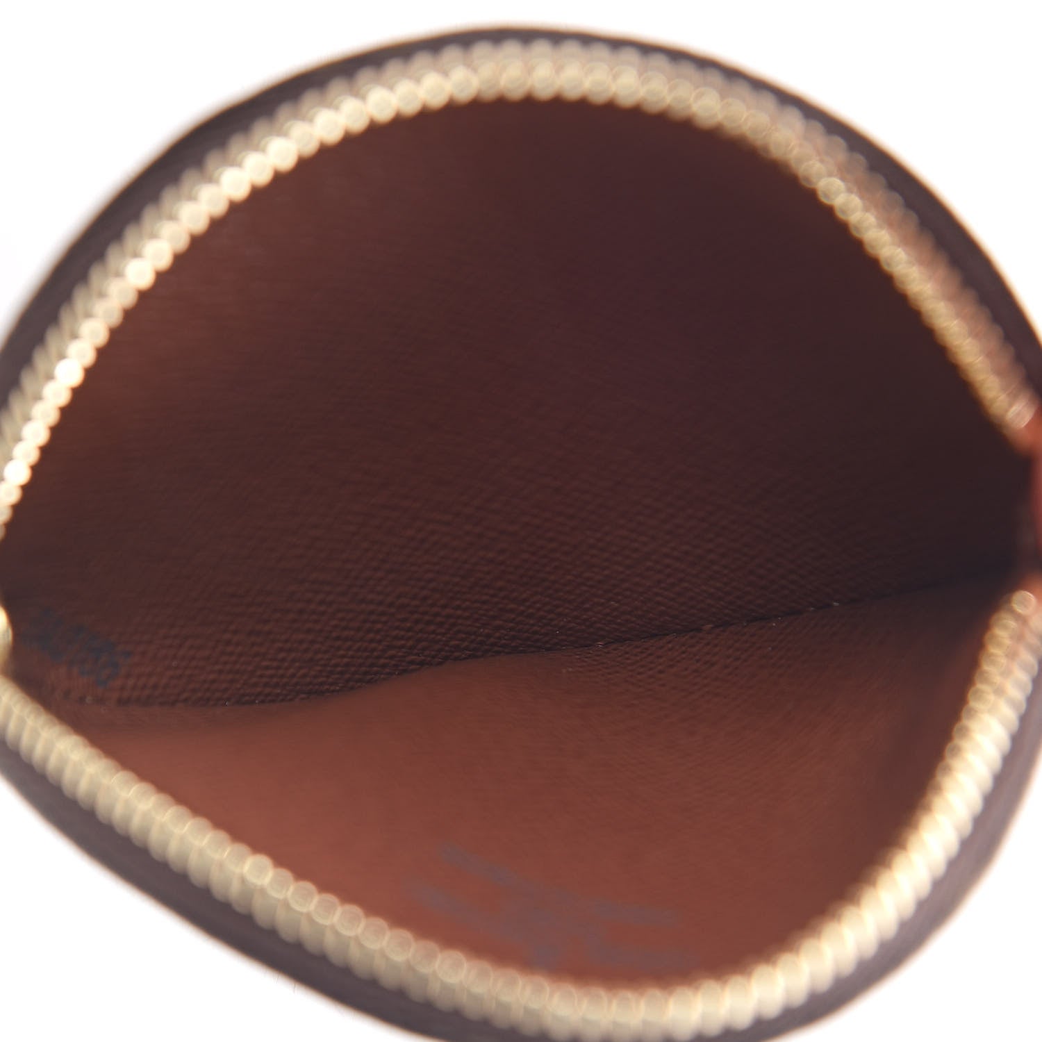 Louis Vuitton Monogram Round Coin Purse 5 of 7