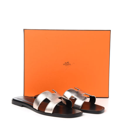 Hermes Metallic Calfskin Oran Sandals 38.5 Rose Dore 9 of 9