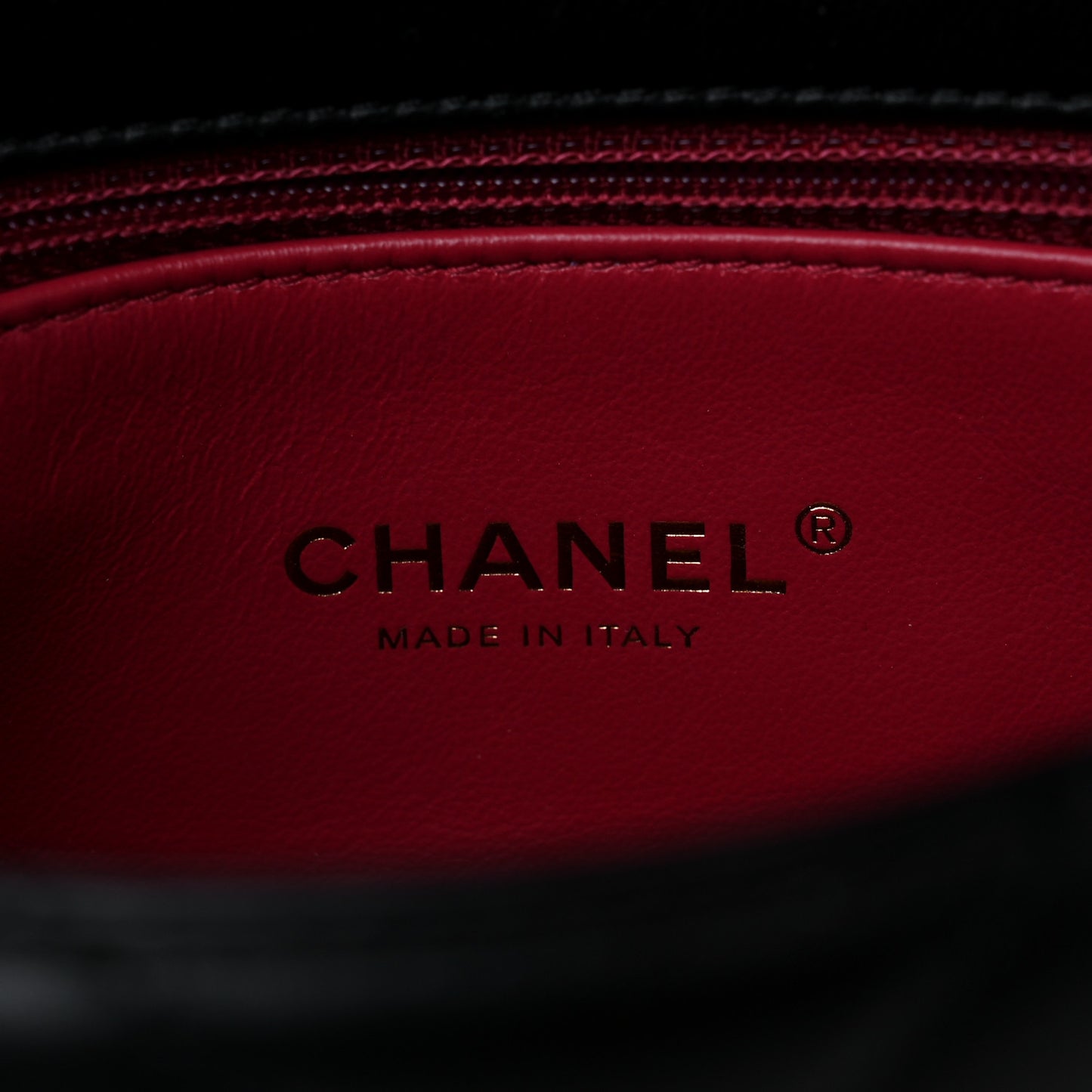 Lambskin Enamel Quilted Pending CC Square Flap Black