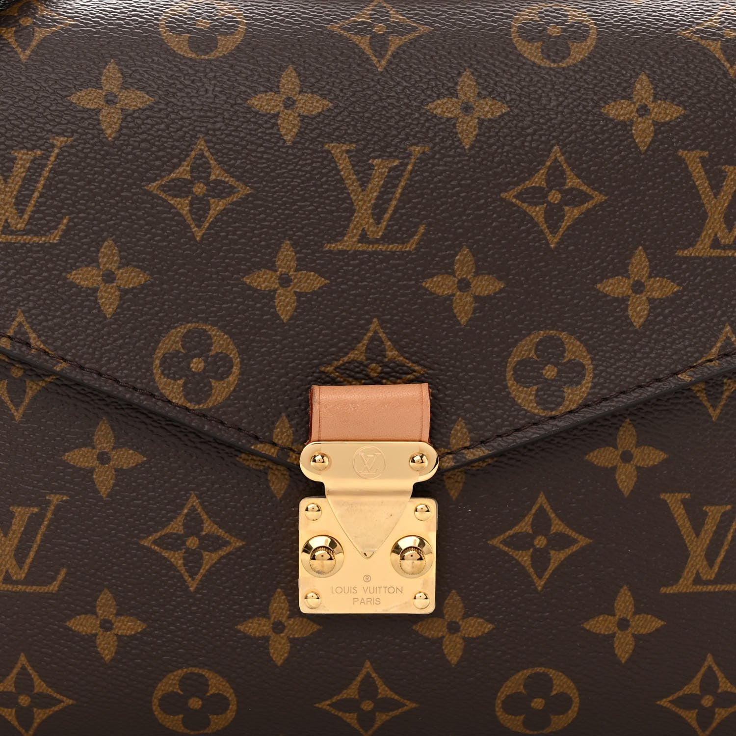 Louis Vuitton Monogram Pochette Metis 7 of 9