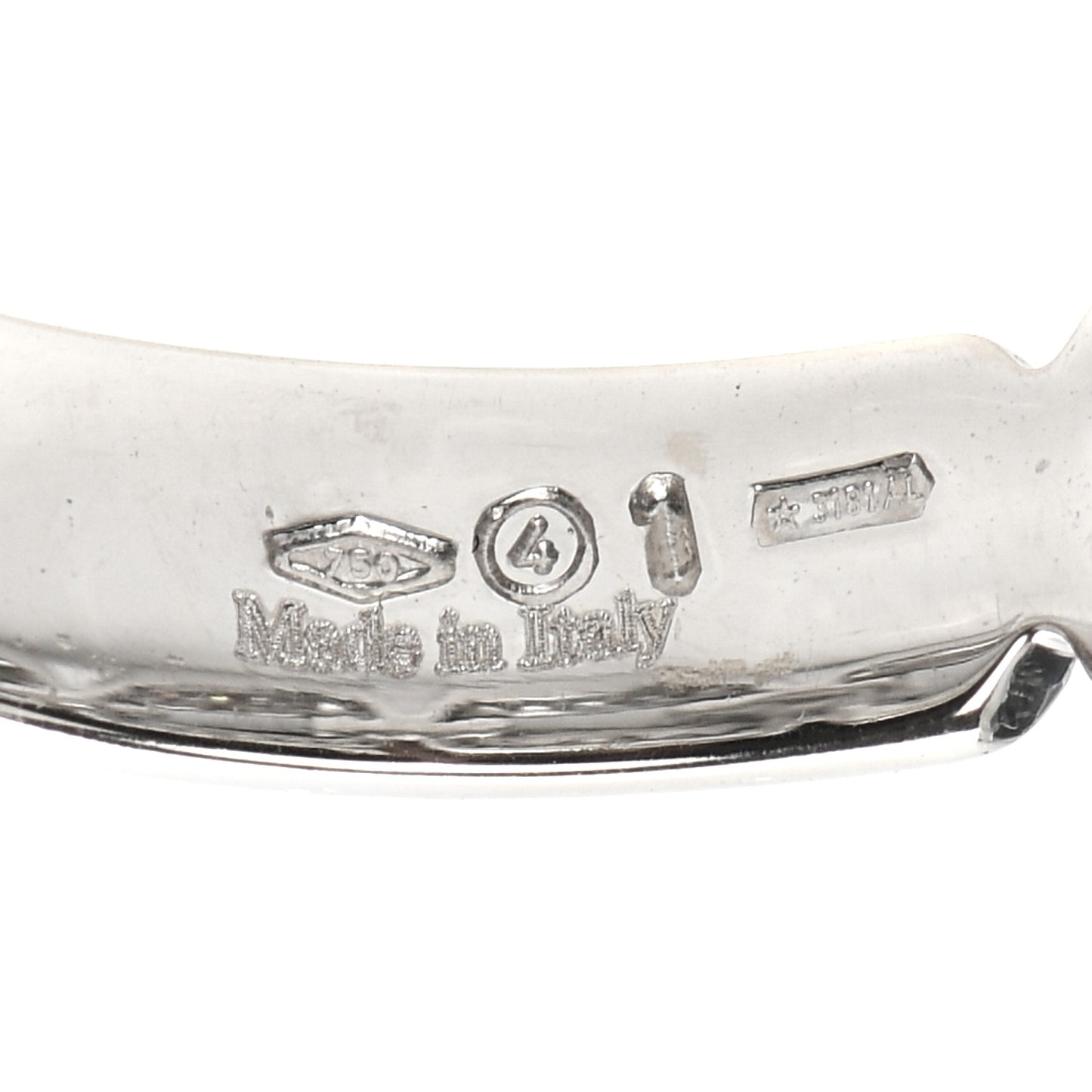 18K White Gold Diamond Segnaletici Link Band Ring 54 7