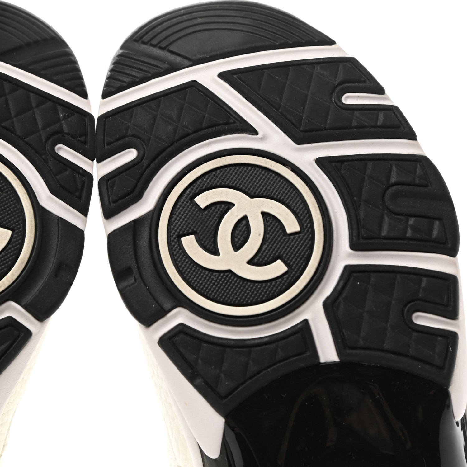 Chanel Mesh Suede Calfskin Grained Calfskin Womens CC Sneakers 37 White Black 6 of 9