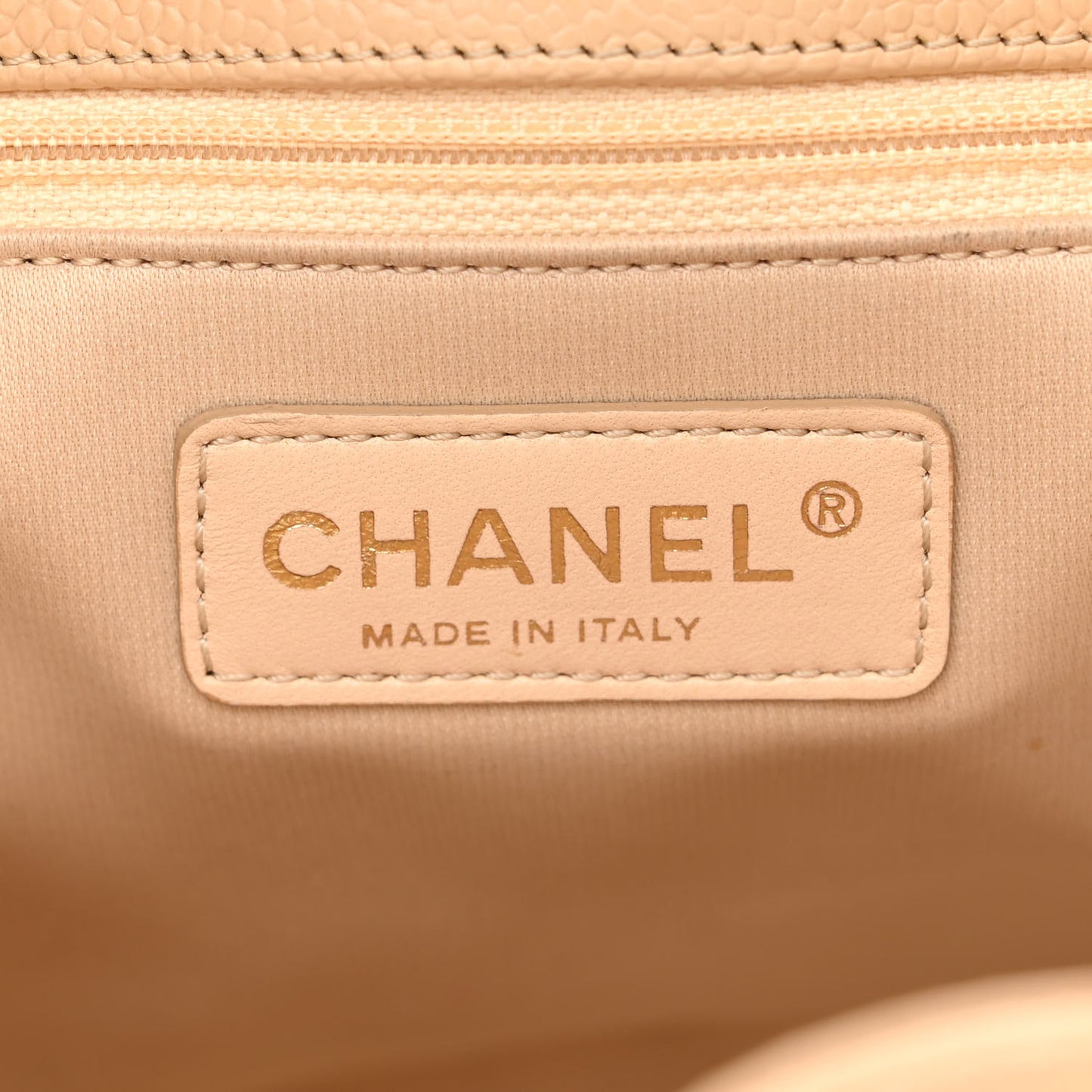 Caviar Quilted Petit Shopping Tote PST Beige Clair