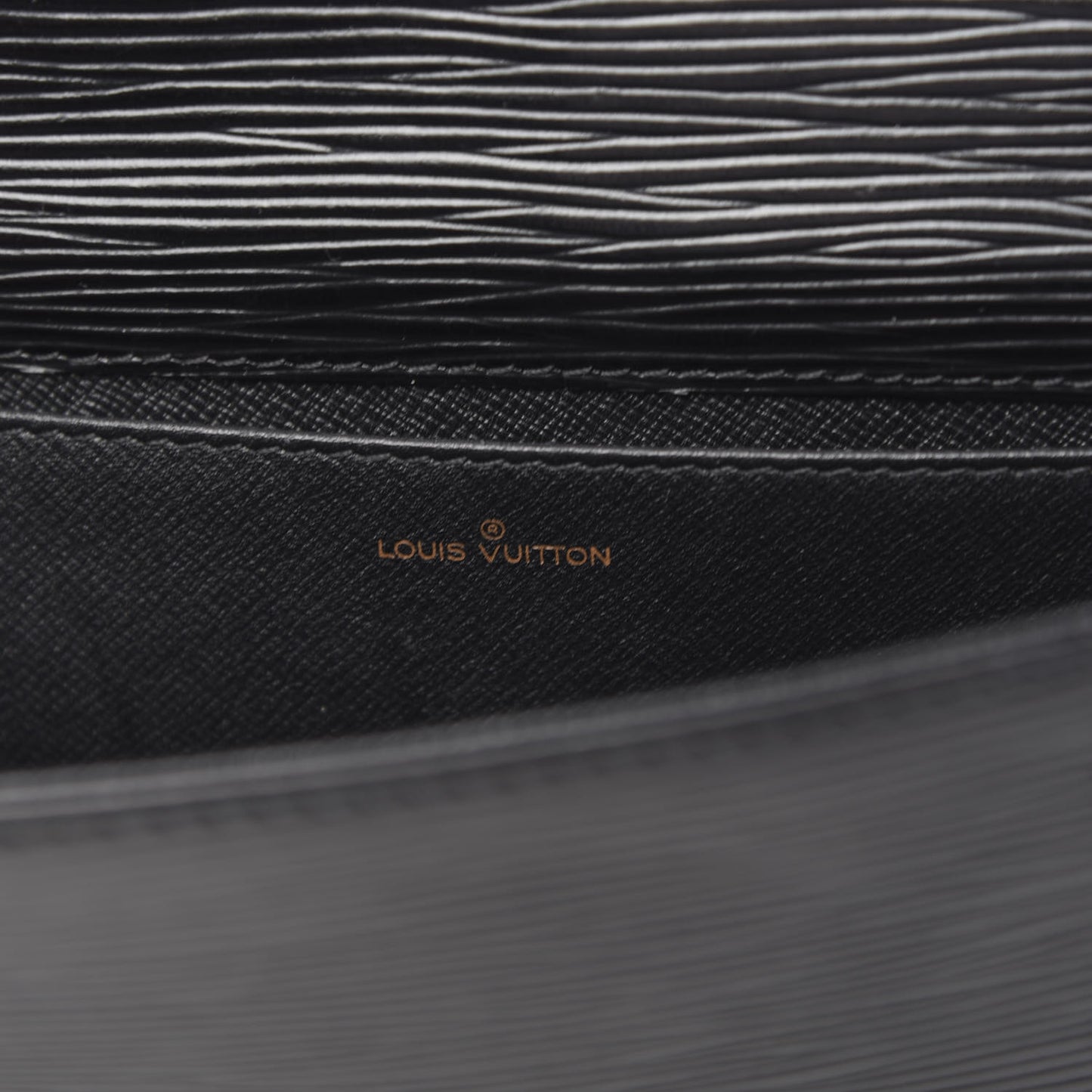 Epi Pochette Iena 28 Black