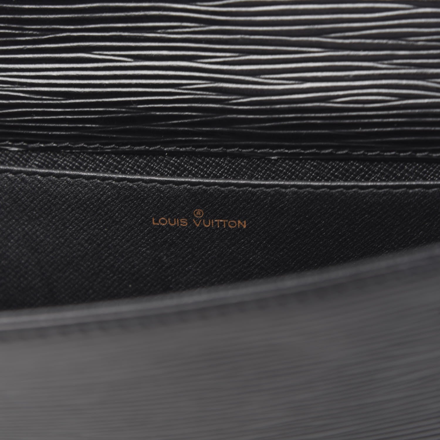 Louis Vuitton Epi Pochette Iena 28 Black 6 of 8