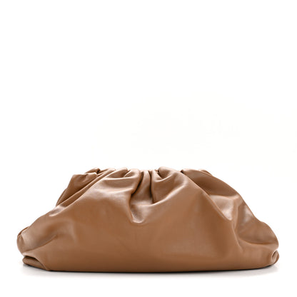 Bottega Veneta Smooth Butter Calf The Pouch Oversized Clutch Cammello 2 of 20