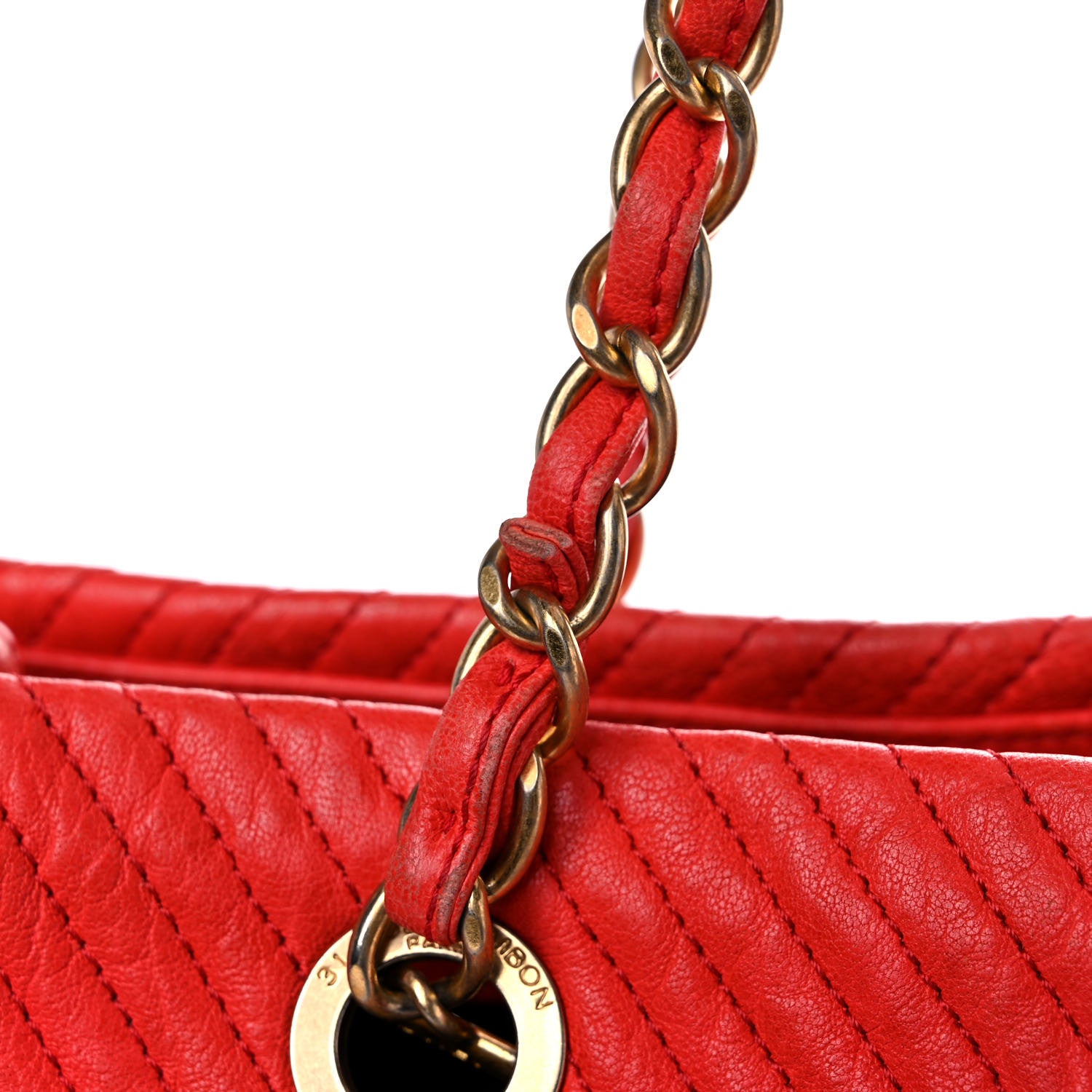 Chanel Wrinkled Lambskin Chevron Quilted Large Surpique Tote Red 18 of 31