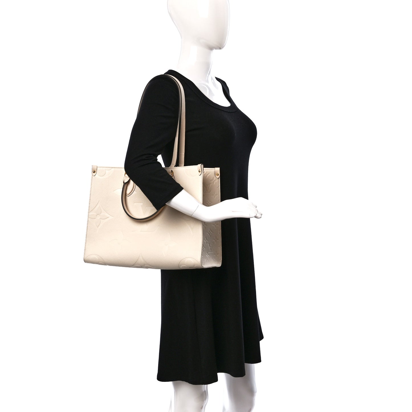 Empreinte Monogram Giant Onthego MM Creme