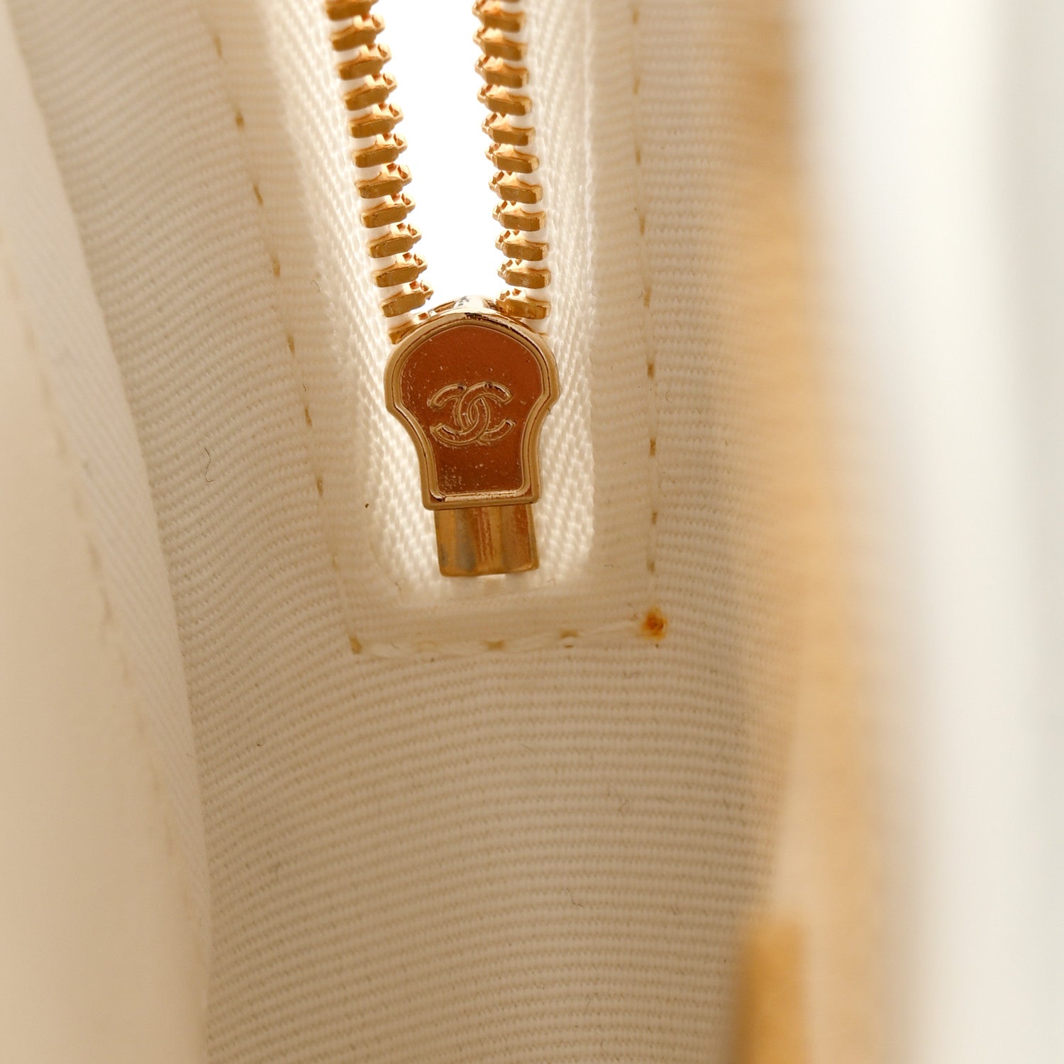 Chanel Lambskin Quilted CC In Love Heart Bag White 8 of 11