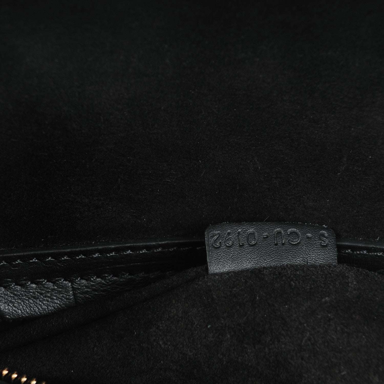 Celine Crocodile Embossed Calfskin Medium Phantom Luggage Black 7 of 8