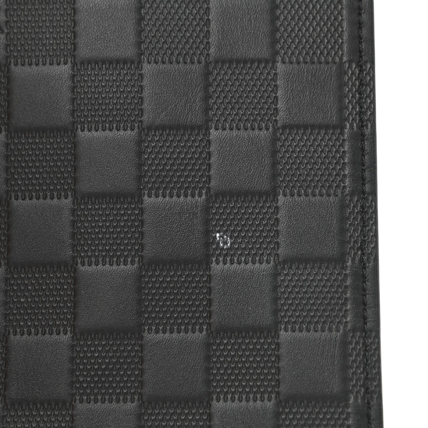 Damier Infini Discovery Pochette GM Onyx