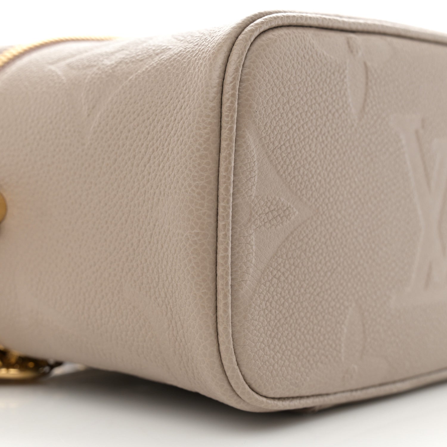 Louis Vuitton Empreinte Monogram Giant Vanity PM Tourterelle 8 of 10