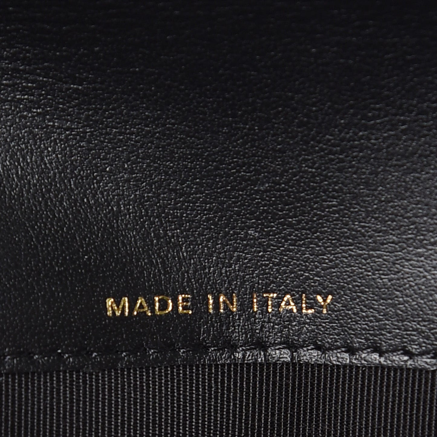 Calfskin Crocodile Embossed Graffiti 2.55 Cocodile Reissue Long Flap Black Gold
