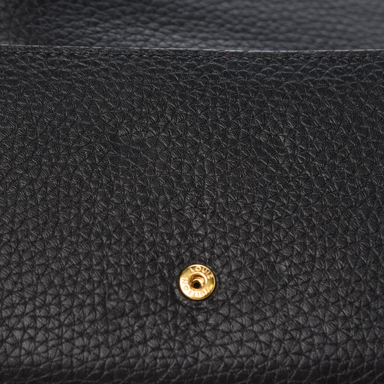 Louis Vuitton Taurillon Capucines Wallet Black 8 of 8
