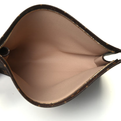 Louis Vuitton Monogram Toiletry Pouch 26 4 of 4