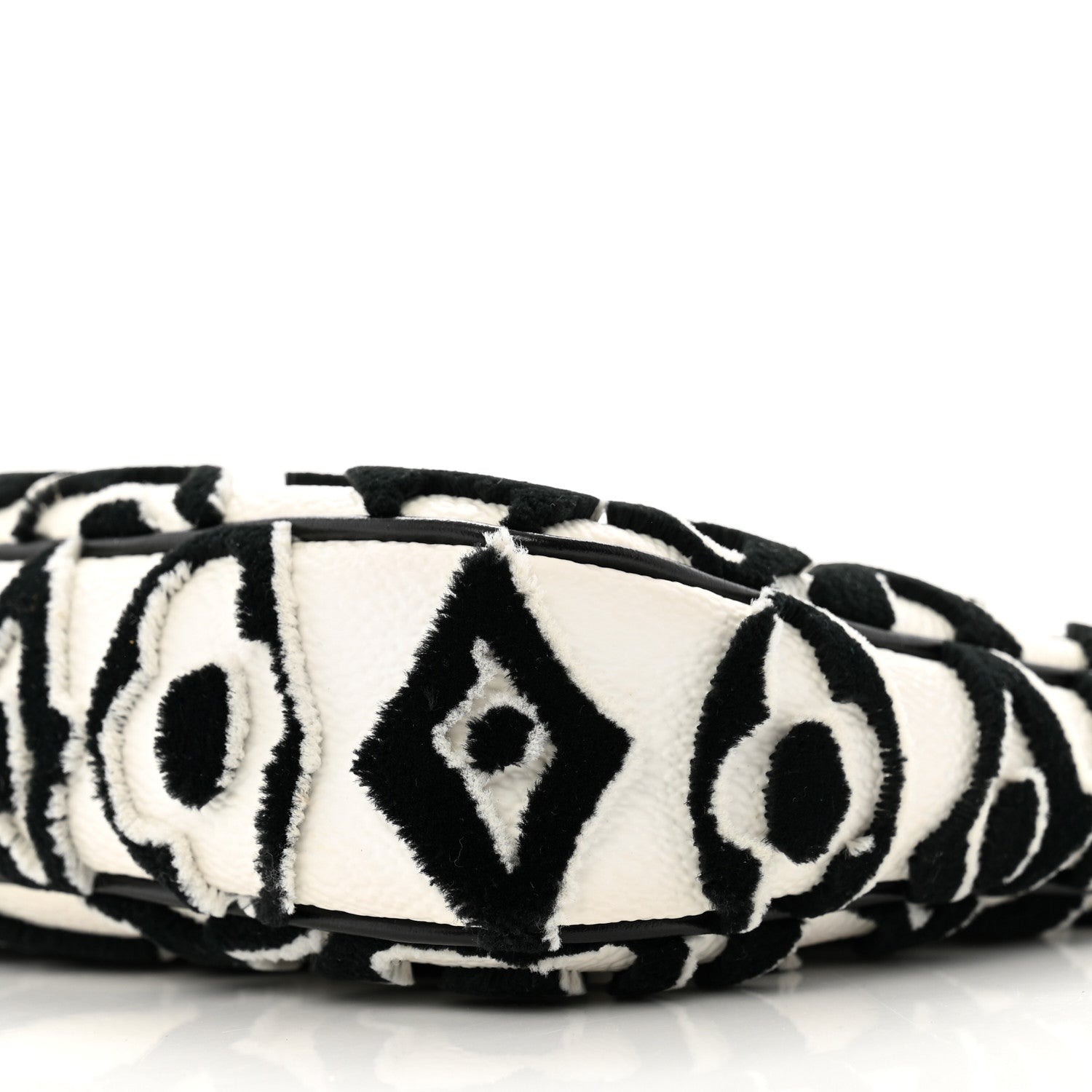 Louis Vuitton X UF Tufted Monogram Pochette Accessories White Black 10 of 12