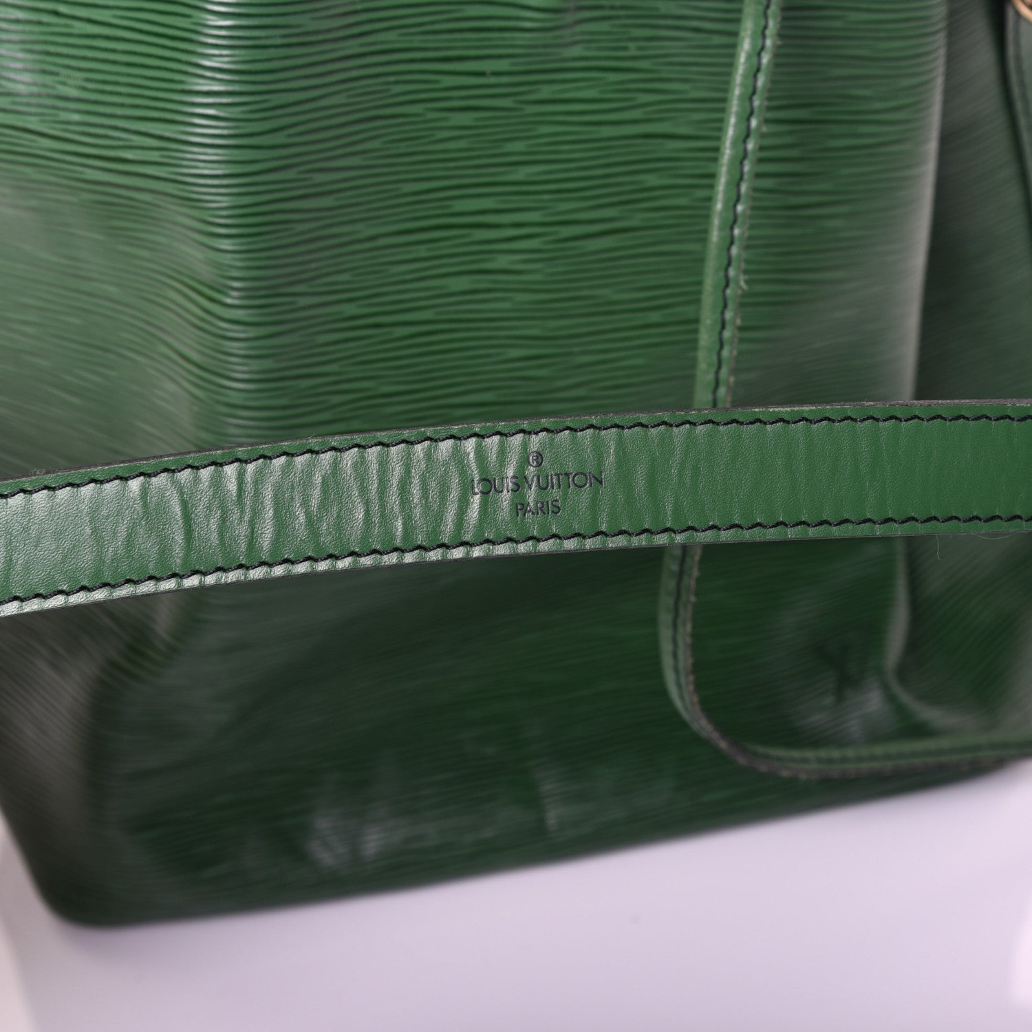 Louis Vuitton Epi Petit Noe Borneo 9 of 10