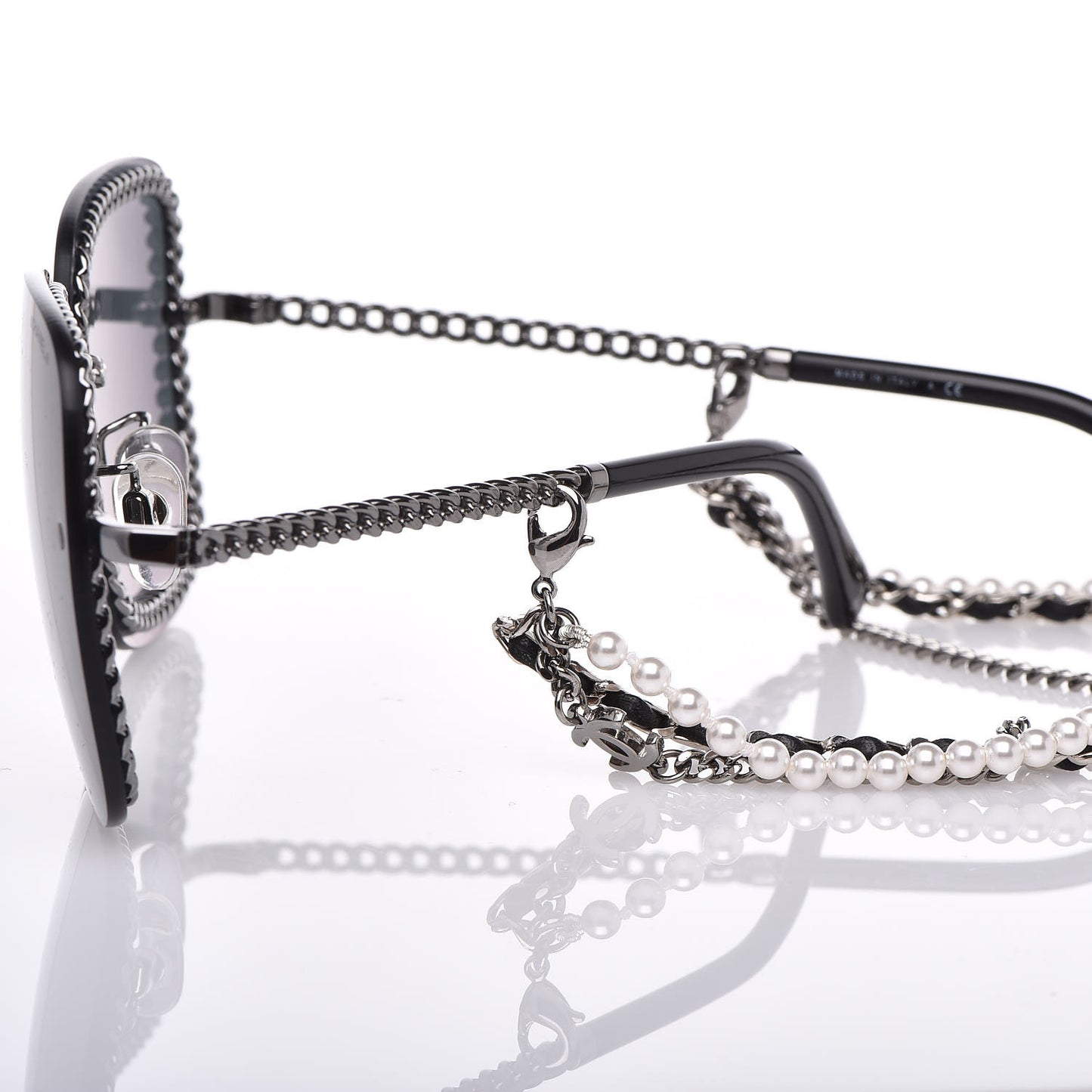 Chain Square Sunglasses 4244 Black