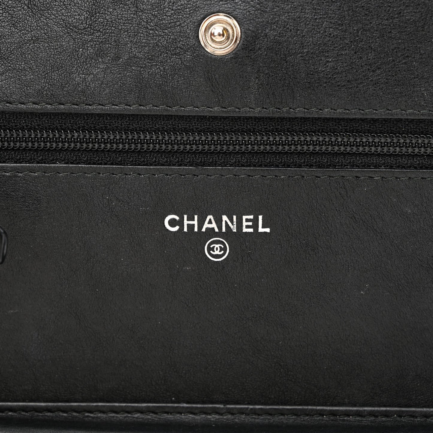 Crumpled Calfskin Quilted Wallet On Chain WOC So Black