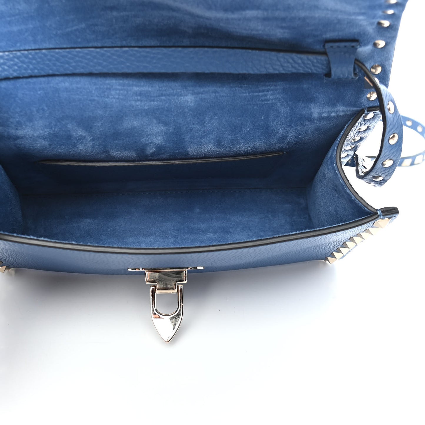 Pebbled Calfskin Medium Rockstud Flip Lock Crossbody Bag Baltique