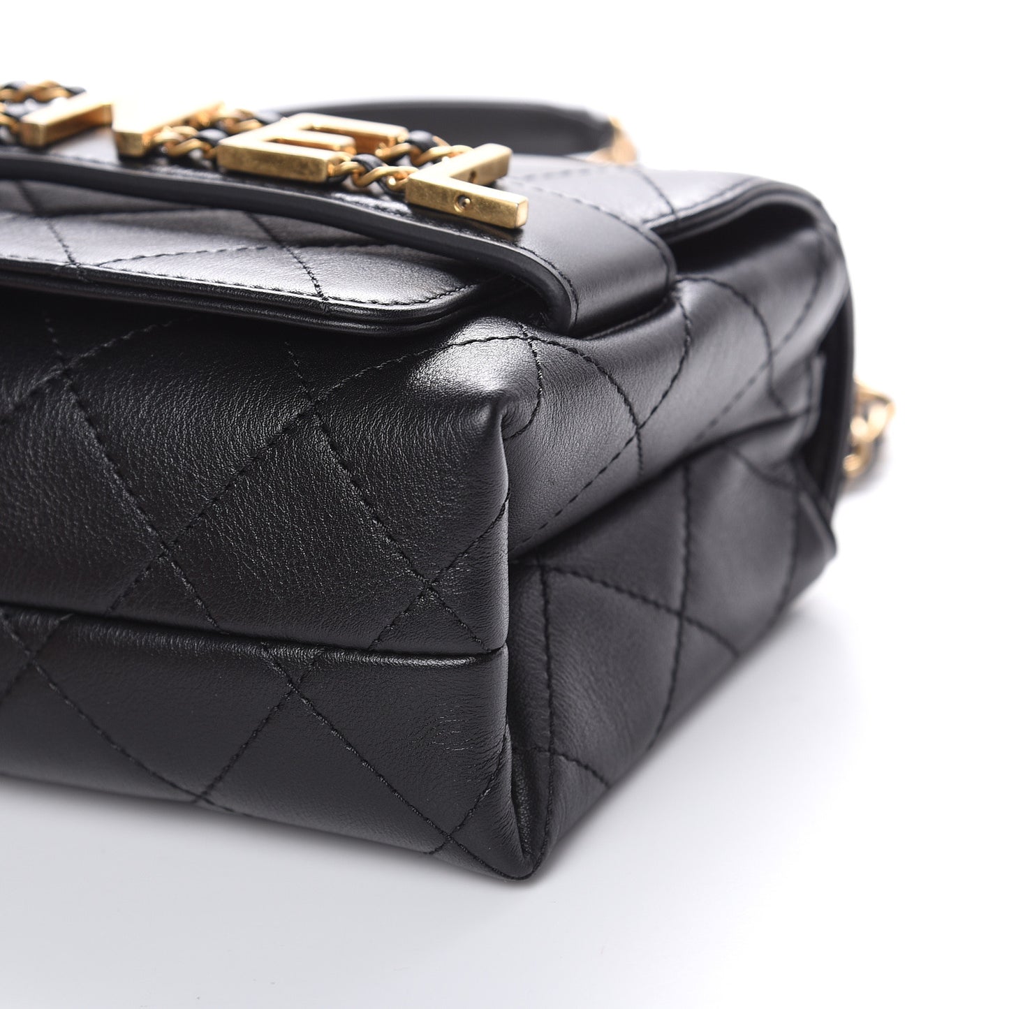Calfskin Quilted Small Enchained Flap Black