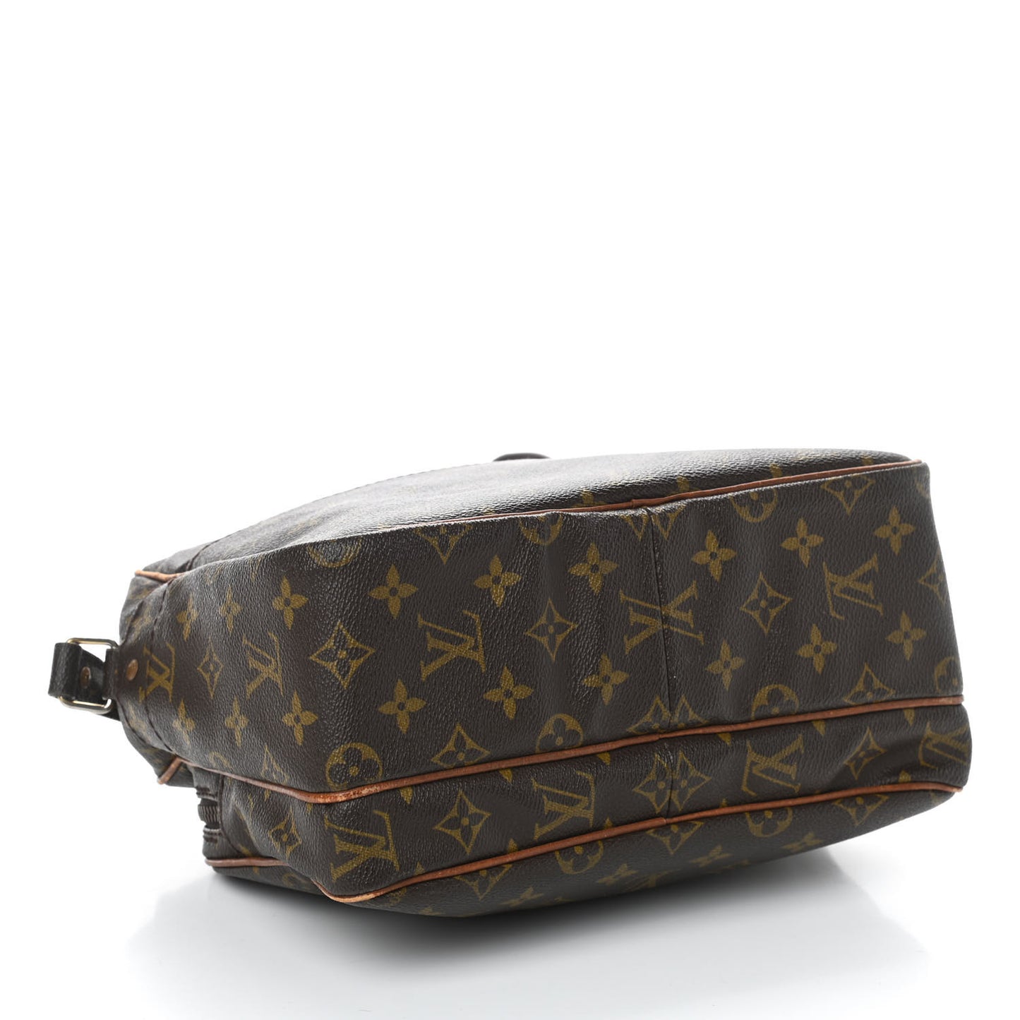 Monogram Nil 28