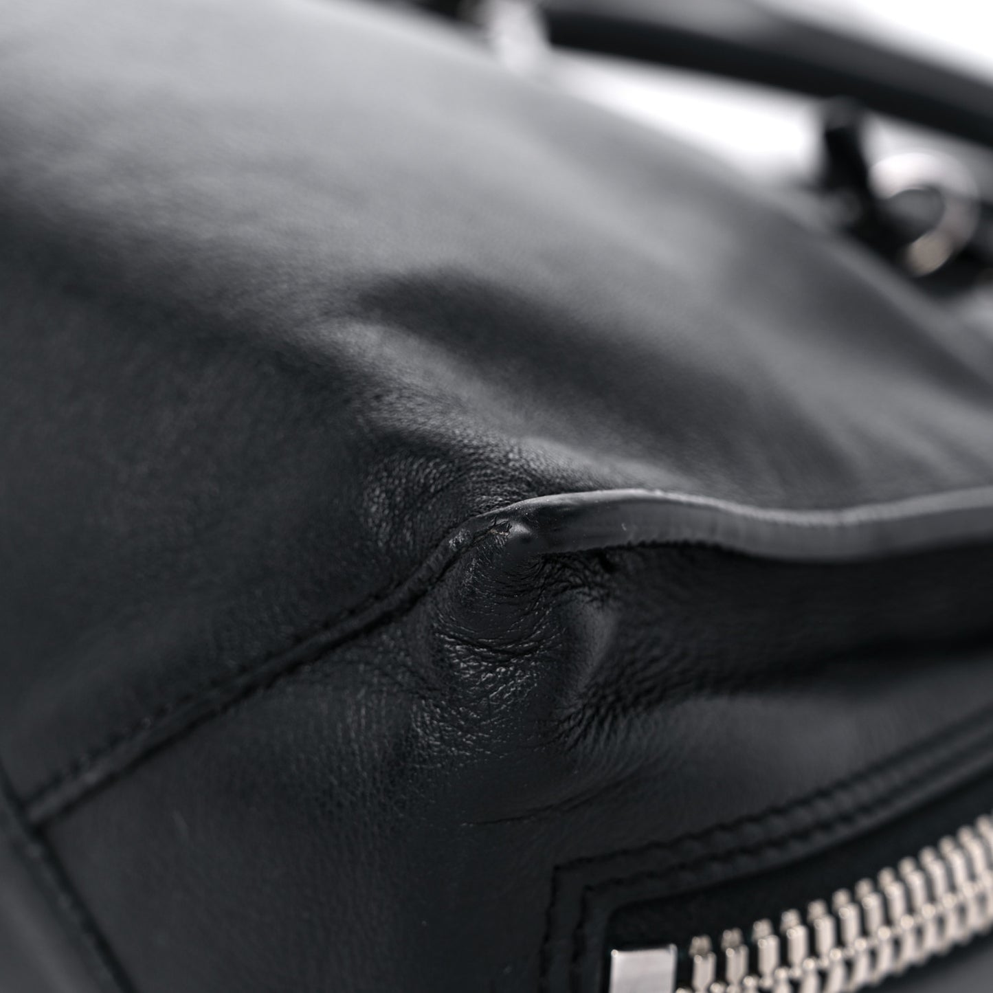 Veau Souple Papier Mini A4 Tote Black