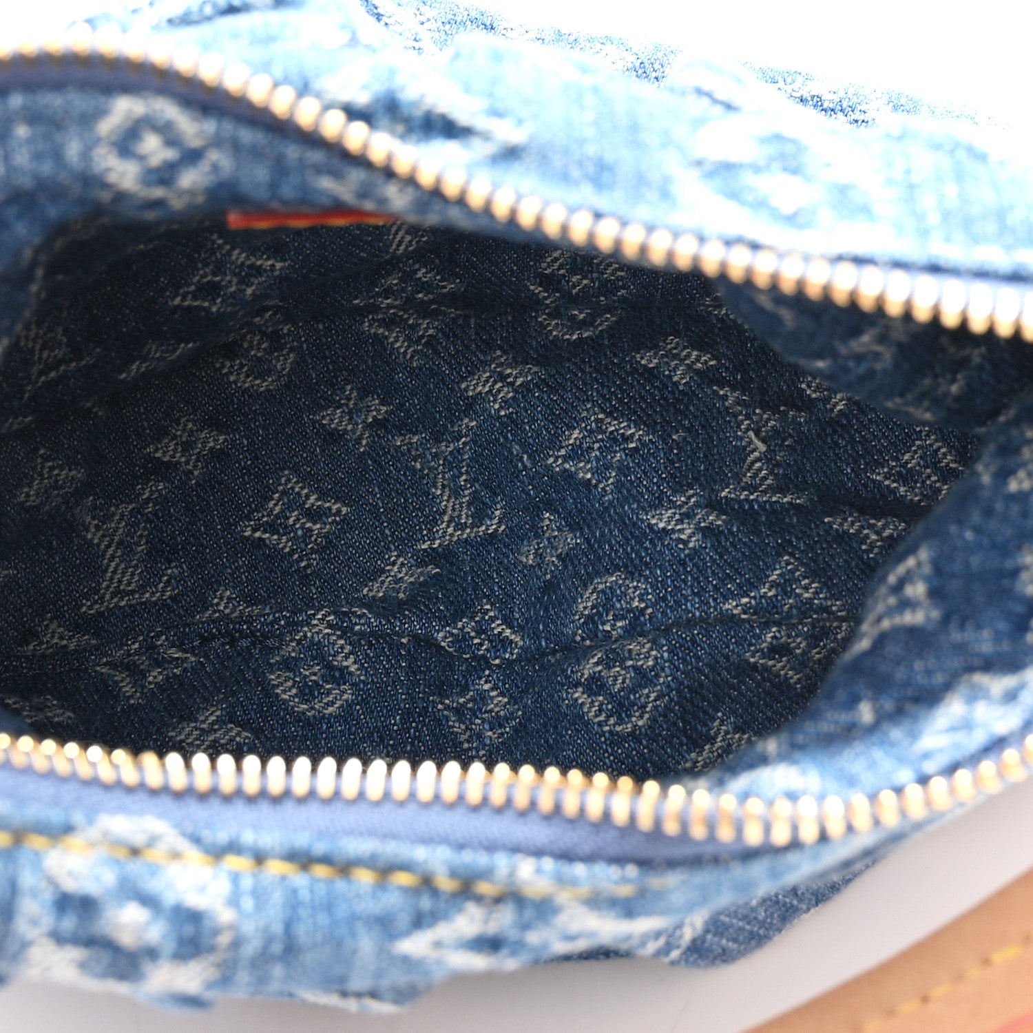 Louis Vuitton Monogram Denim Pochette Valley Blue 5 of 10