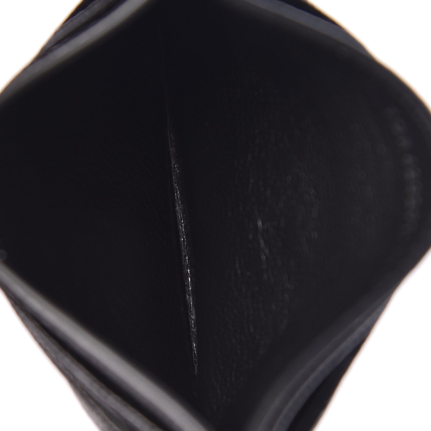 Grain De Poudre Matelasse Chevron Monogram Credit Card Case Black