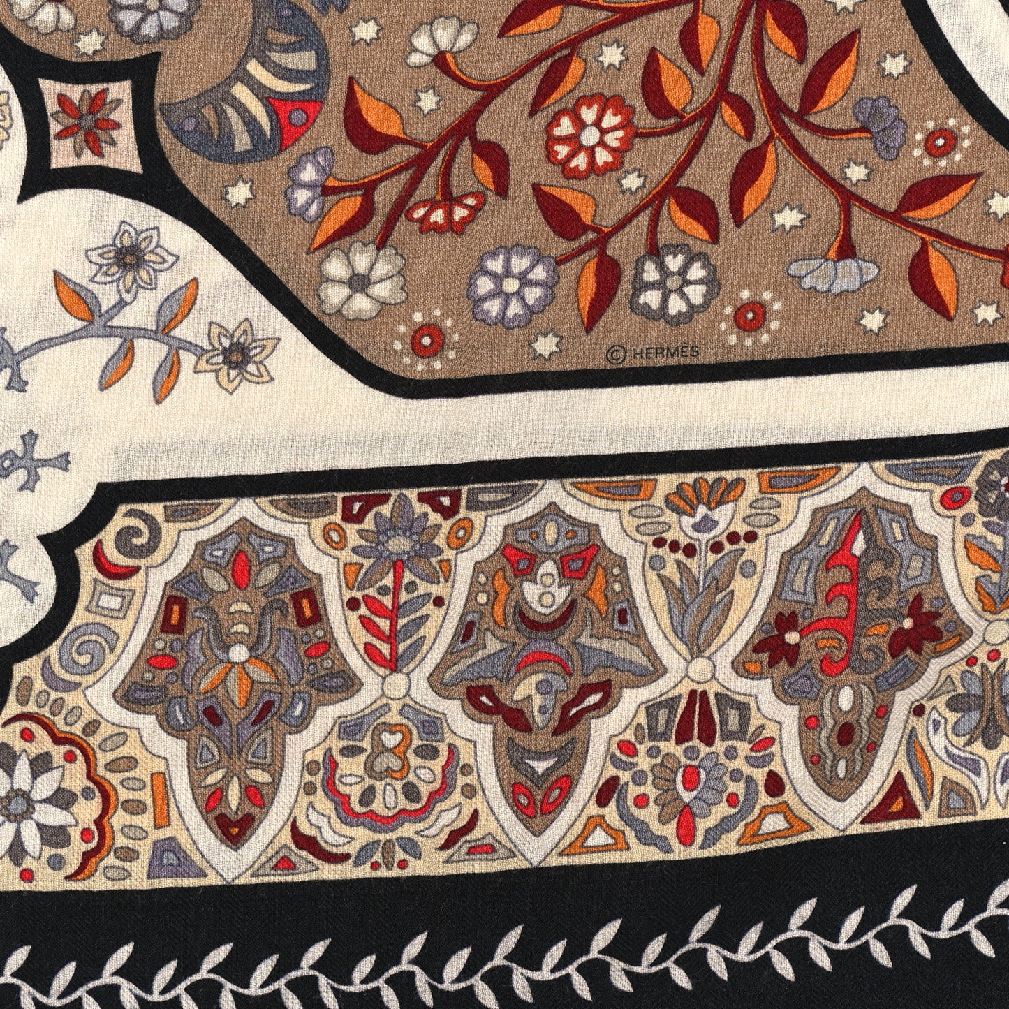 Cashmere Silk Aux Portes Du Palais Shawl 140 Black Beige Rouge