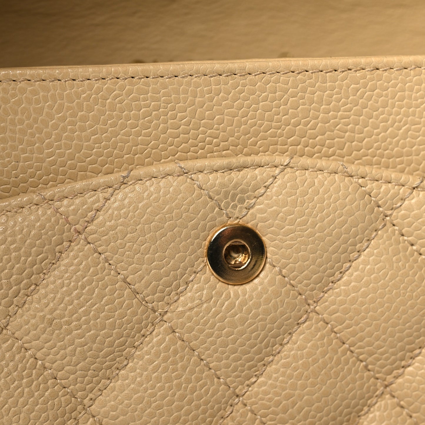 Caviar Quilted Medium Double Flap Beige