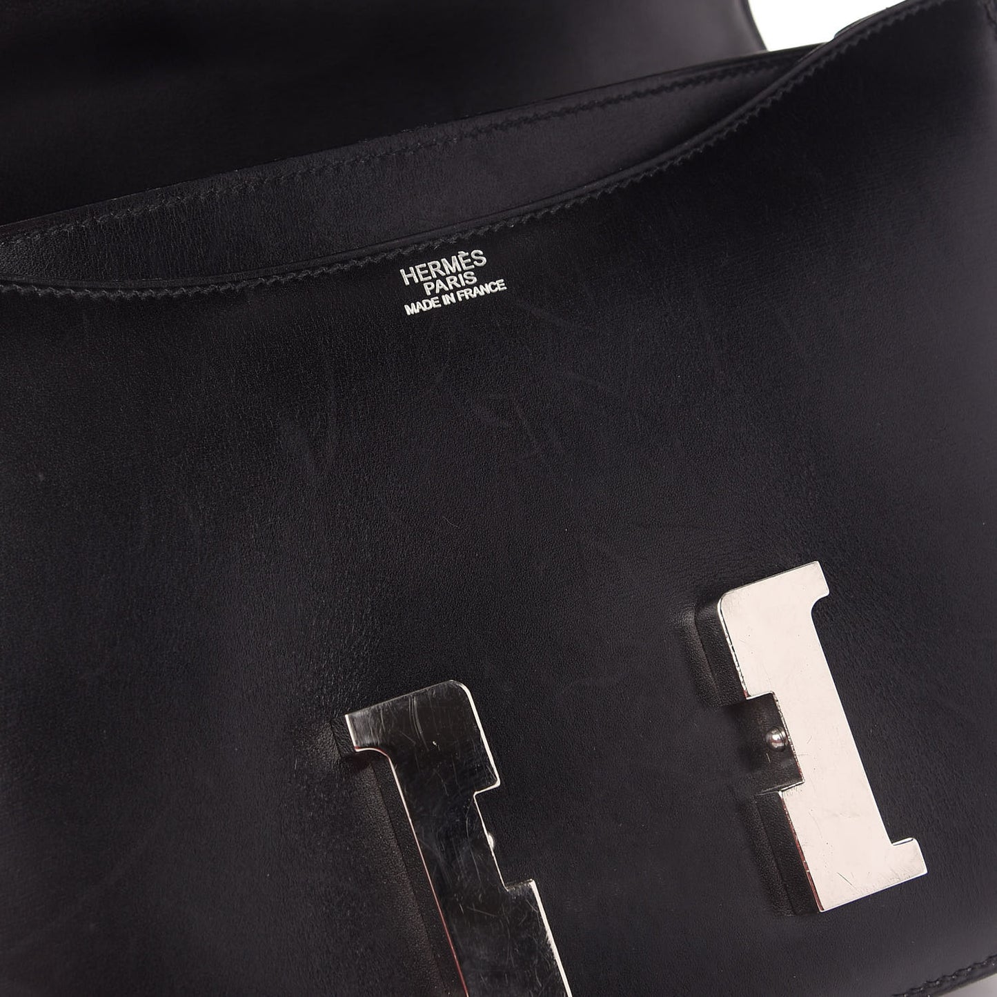 Box Constance 24 Black