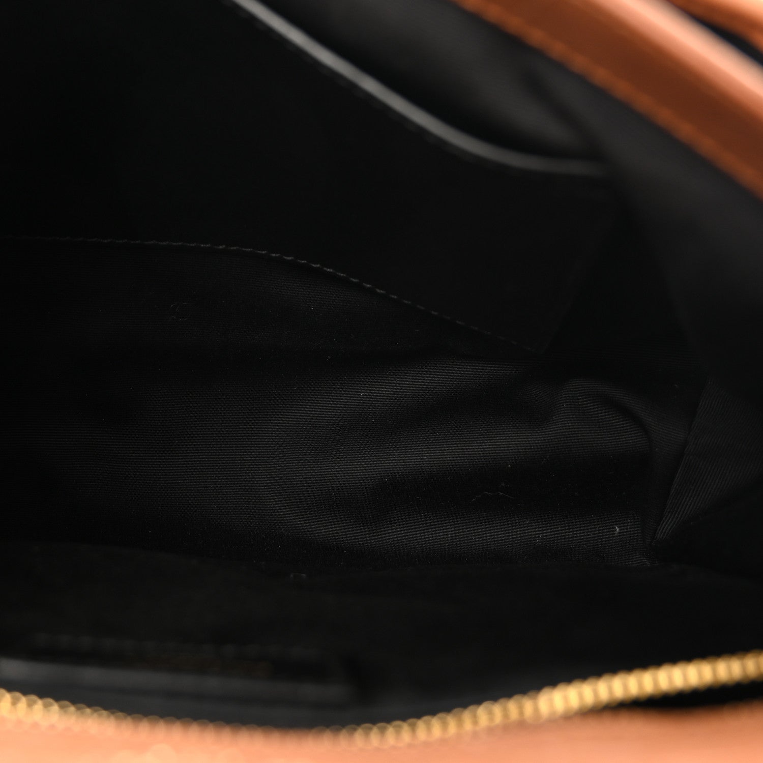 Saint Laurent Crinkled Calfskin Matelasse Monogram Medium Niki Chain Satchel Caramel 5 of 10