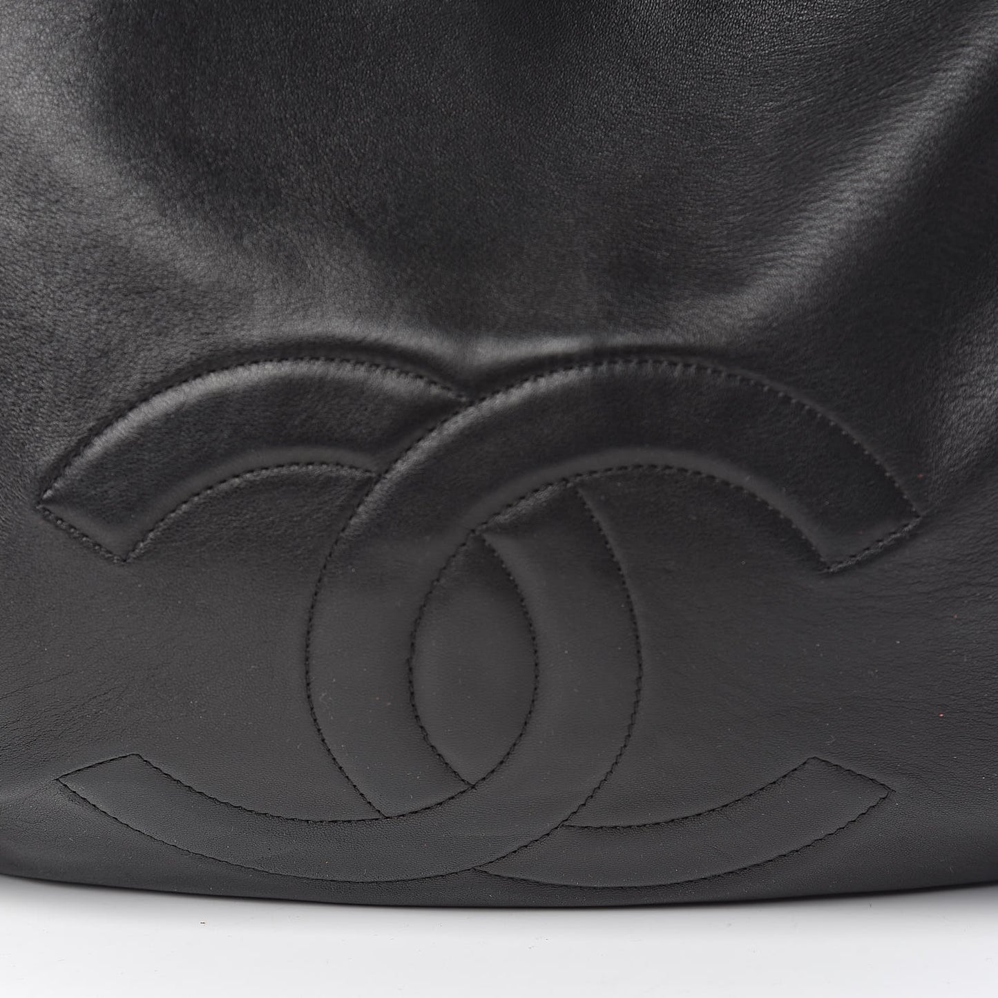 Lambskin Large Soft and Chain Hobo Black
