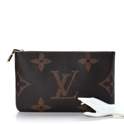 Louis Vuitton Monogram Pochette Cles XL 2 of 6
