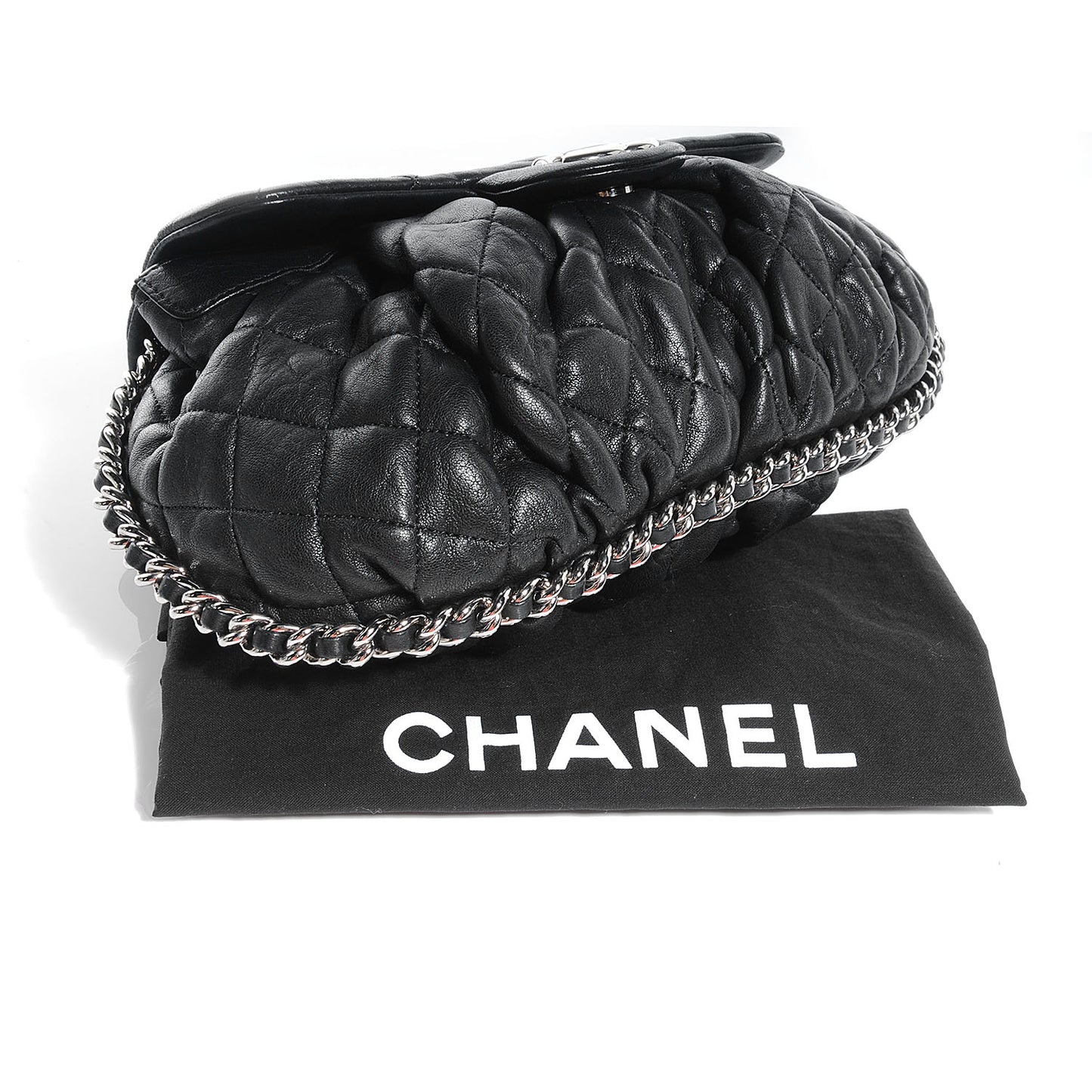 Washed Lambskin Chain Around Medium Messenger Black