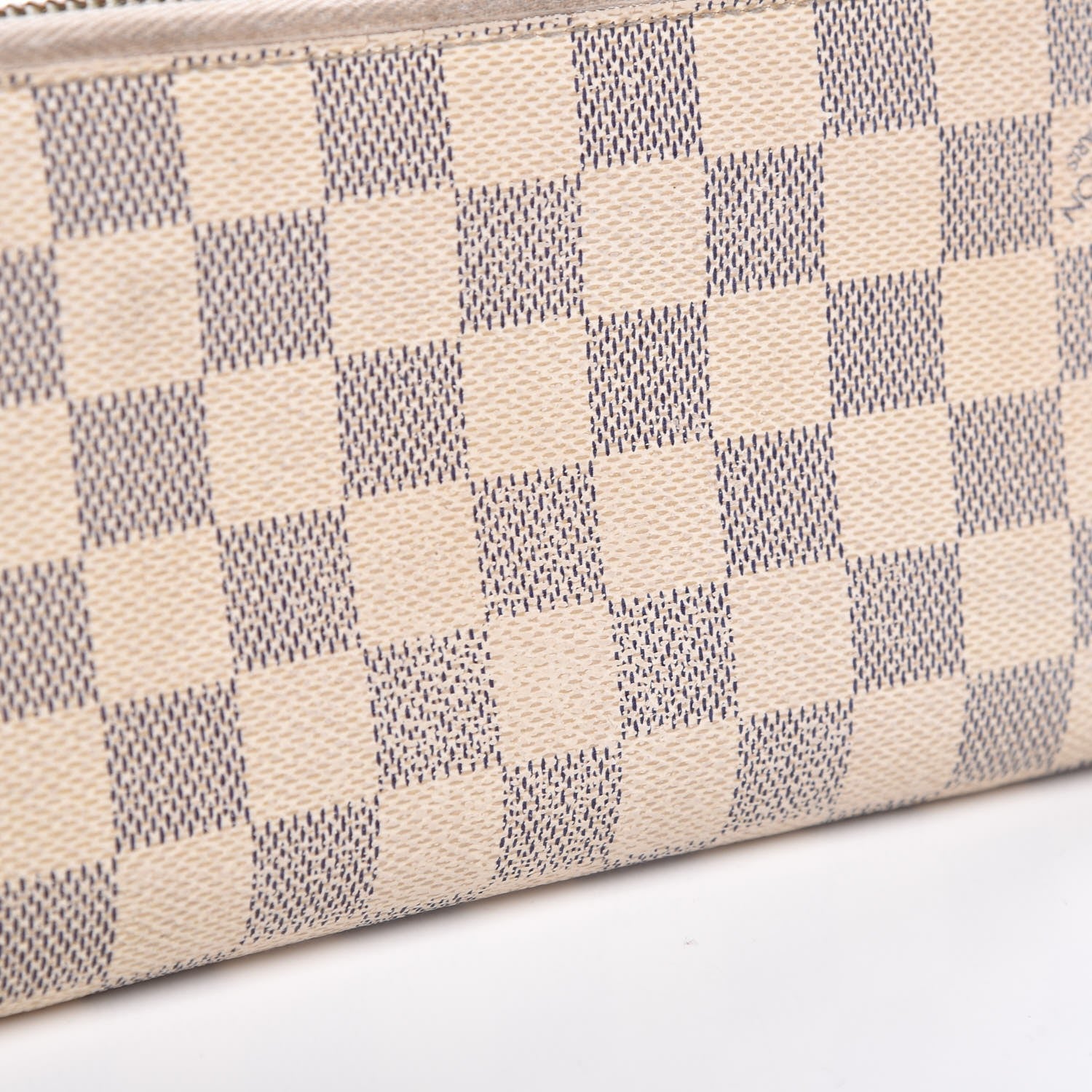 Louis Vuitton Damier Azur Zippy Wallet 15 of 17